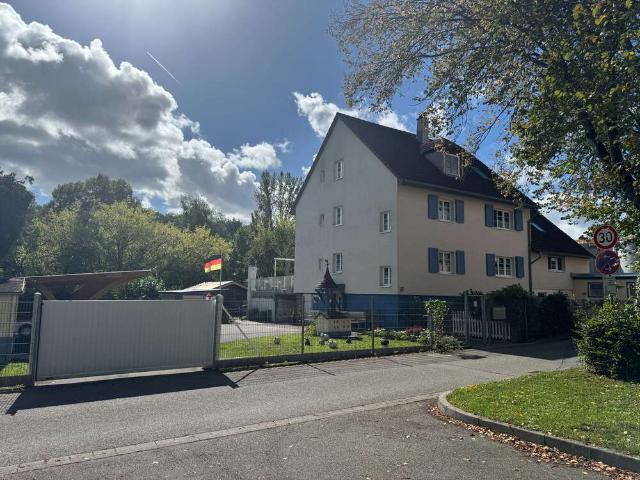 Haus zum Kaufen in Pforzheim 999.000,00 EUR 377.57 m²