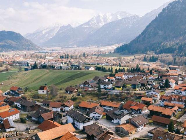 Haus zum Kaufen in Pfronten 1.250.000,00 EUR 340 m²