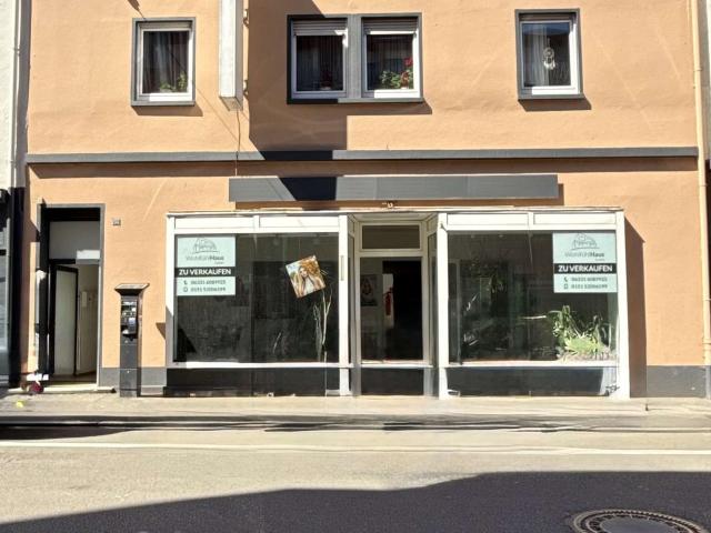 Haus zum Kaufen in Pirmasens 299.000,00 EUR 260 m²