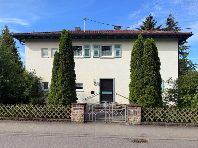 Haus zum Kaufen in Plüderhausen 728.000,00 EUR 220.04 m²