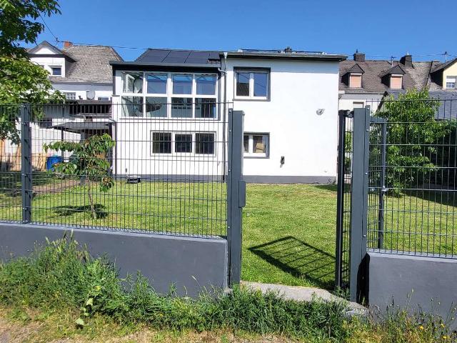 Haus zum Kaufen in Plaidt 499.000,00 EUR 215 m²