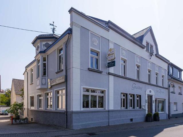 Haus zum Kaufen in Plaidt 675.000,00 EUR 363.02 m²