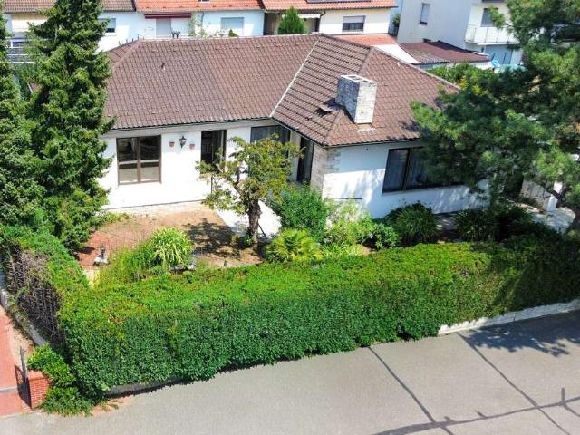 Haus zum Kaufen in Pleidelsheim 795.000,00 EUR 162 m²