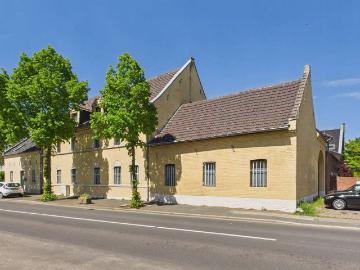Haus zum Kaufen in Pulheim 970.000,00 EUR 322 m²