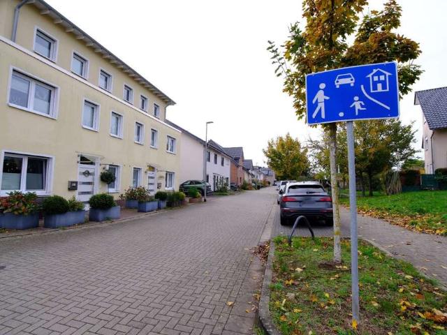 Haus zum Kaufen in Pulheim 1.230.000,00 EUR 190 m²