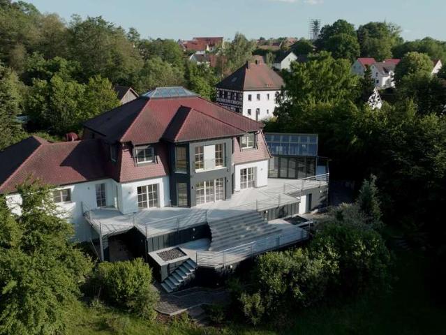 Haus zum Kaufen in Pyrbaum 2.300.000,00 EUR 440 m²