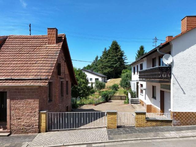 Haus zum Kaufen in Queidersbach 288.000,00 EUR 215.9 m²
