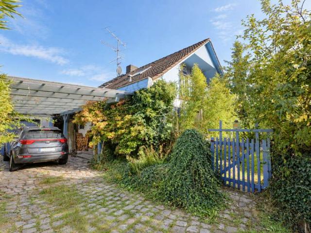 Haus zum Kaufen in Roth 420.000,00 EUR 212.24 m²