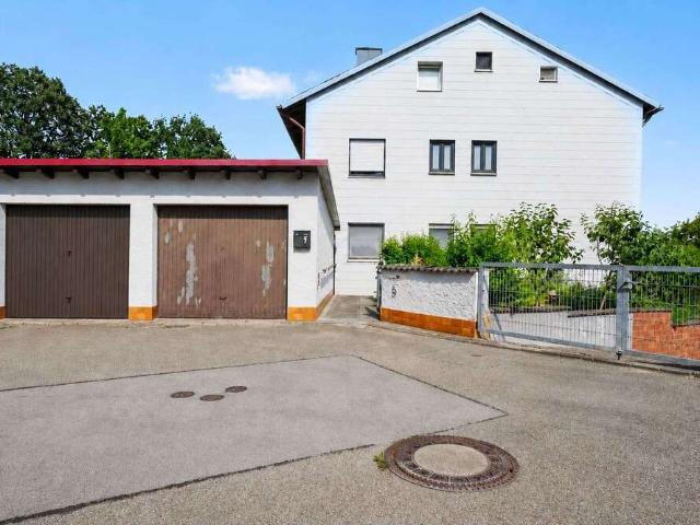 Haus zum Kaufen in Roth 620.000,00 EUR 358.3 m²