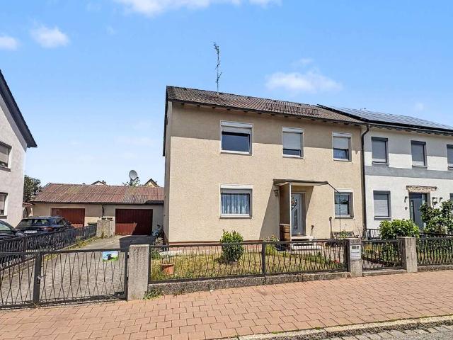 Haus zum Kaufen in Röthenbach an der Pegnitz 445.000,00 EUR 155 m²