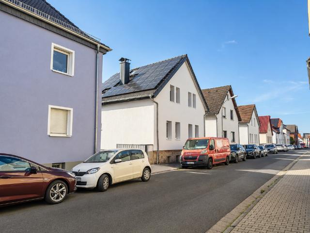 Haus zum Kaufen in Rodgau 1.290.000,00 EUR 320 m²