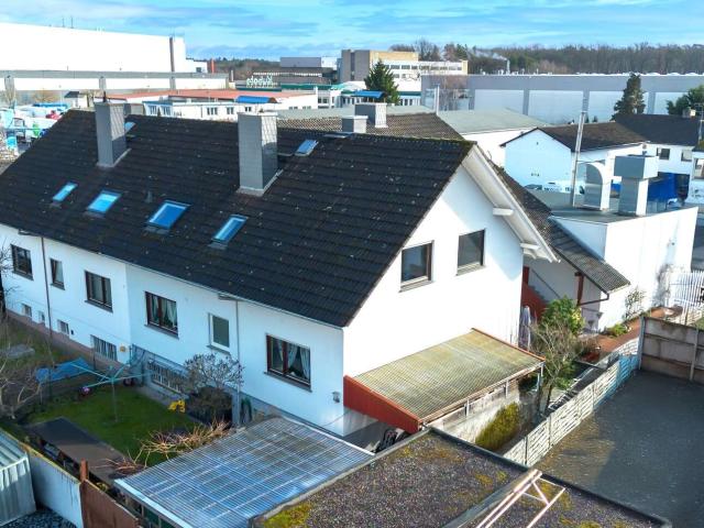 Haus zum Kaufen in Rodgau 649.000,00 EUR 250 m²