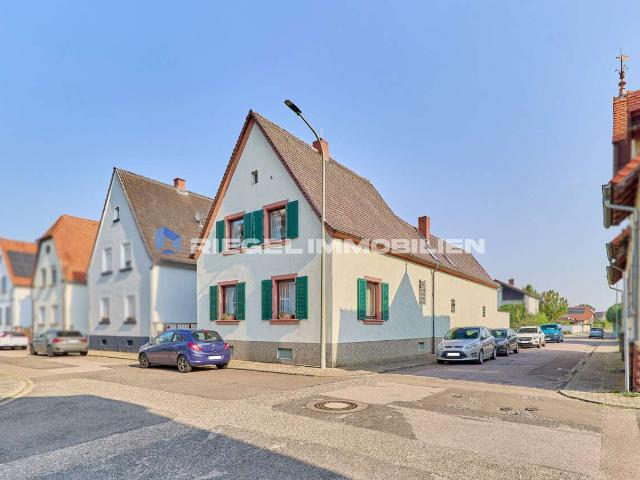 Haus zum Kaufen in Römerberg Berghausen Pfalz 395.000,00 EUR 165.96 m²