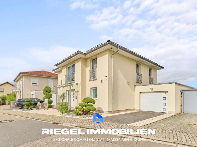 Haus zum Kaufen in Römerberg Heiligenstein Pfalz 1.250.000,00 EUR 180.19 m²