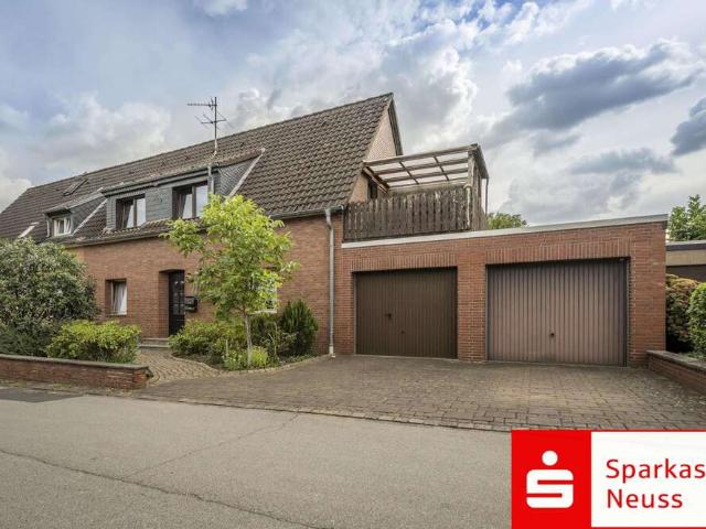 Haus zum Kaufen in Rommerskirchen 299.000,00 EUR 136 m²