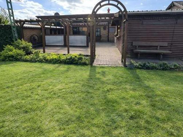 Haus zum Kaufen in Rommerskirchen 350.000,00 EUR 160.37 m²