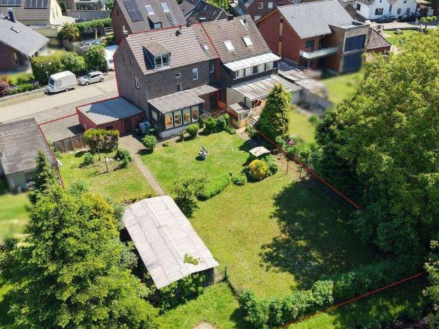 Haus zum Kaufen in Rommerskirchen 400.000,00 EUR 178 m²