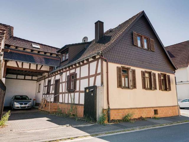 Haus zum Kaufen in Rosbach vor der Höhe 295.000,00 EUR 174.76 m²