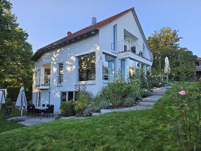 Haus zum Kaufen in Rosengarten Rieden 850.000,00 EUR 279.7 m²