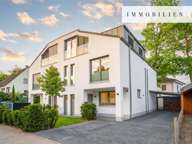 Haus zum Kaufen in Rösrath 1.290.000,00 EUR 260.5 m²