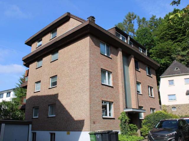 Haus zum Kaufen in Rösrath 2.300.000,00 EUR 783.29 m²