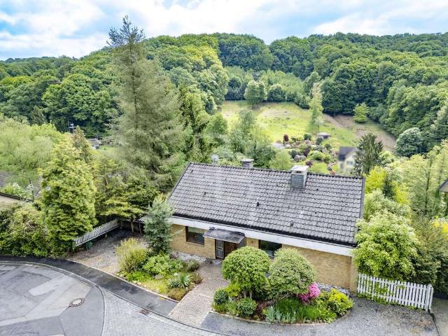 Haus zum Kaufen in Rösrath Hoffnungsthal 549.000,00 EUR 177.91 m²