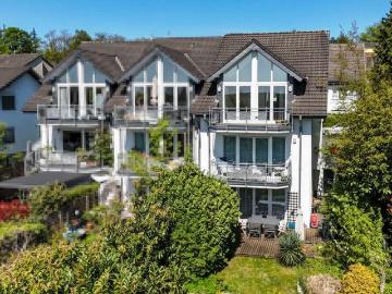 Haus zum Kaufen in Rösrath Hoffnungsthal 625.000,00 EUR 189.53 m²