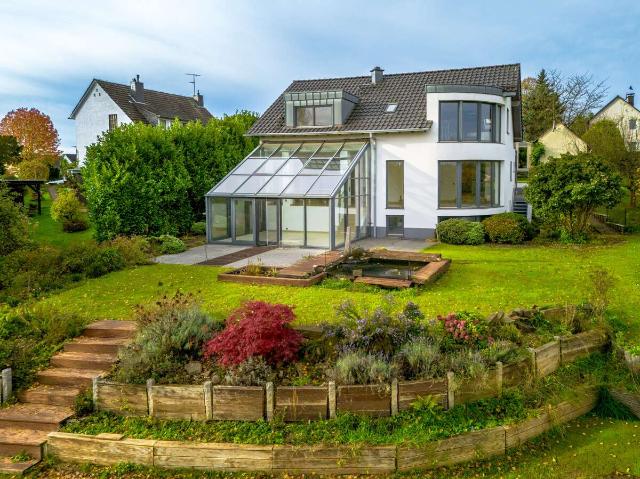 Haus zum Kaufen in Rösrath Hoffnungsthal 975.000,00 EUR 240 m²