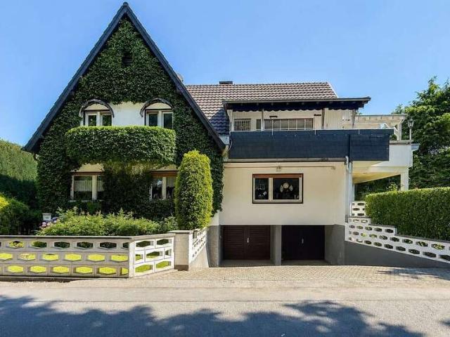 Haus zum Kaufen in Rösrath Kleineichen 545.000,00 EUR 212 m²