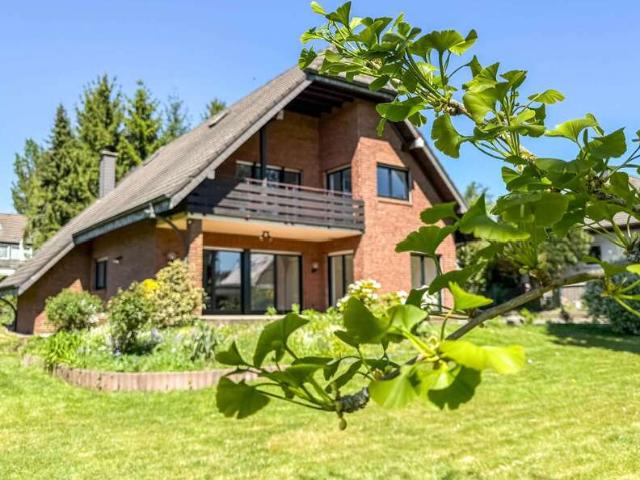 Haus zum Kaufen in Rösrath Kleineichen 765.000,00 EUR 267.95 m²