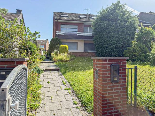 Haus zum Kaufen in Ratingen 455.000,00 EUR 226 m²