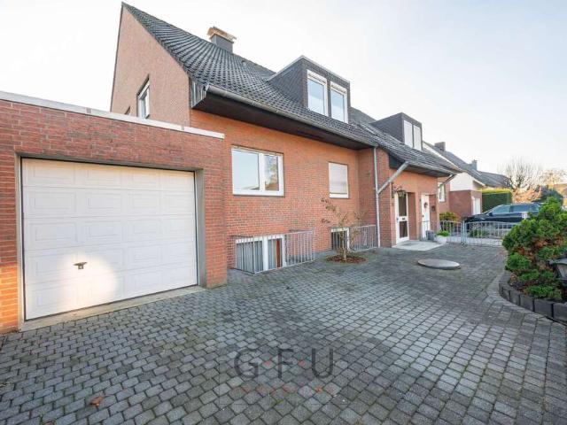 Haus zum Kaufen in Ratingen 690.000,00 EUR 186 m²