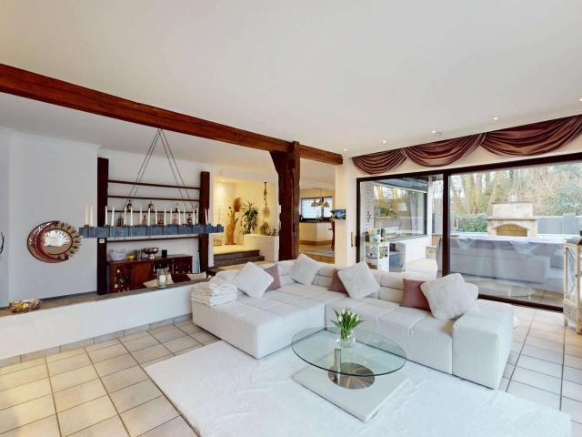 Haus zum Kaufen in Ratingen 880.000,00 EUR 268 m²