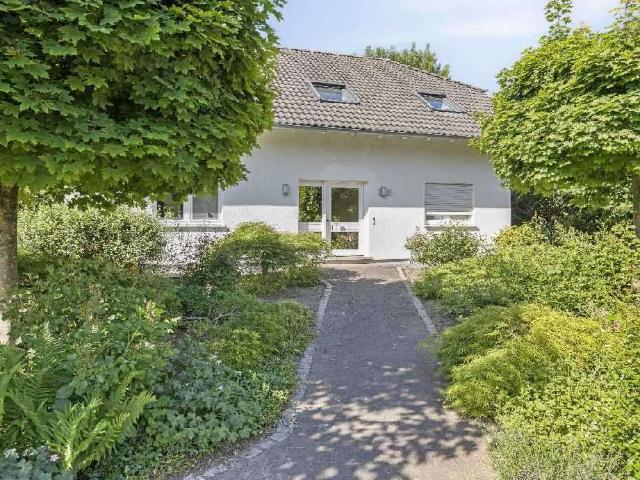 Haus zum Kaufen in Ratingen 997.800,00 EUR 280 m²
