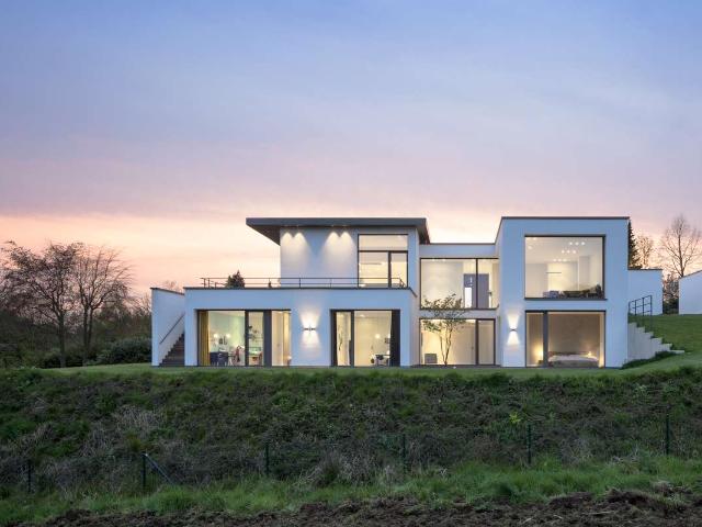 Haus zum Kaufen in Ratingen Hösel 2.190.000,00 EUR 360 m²