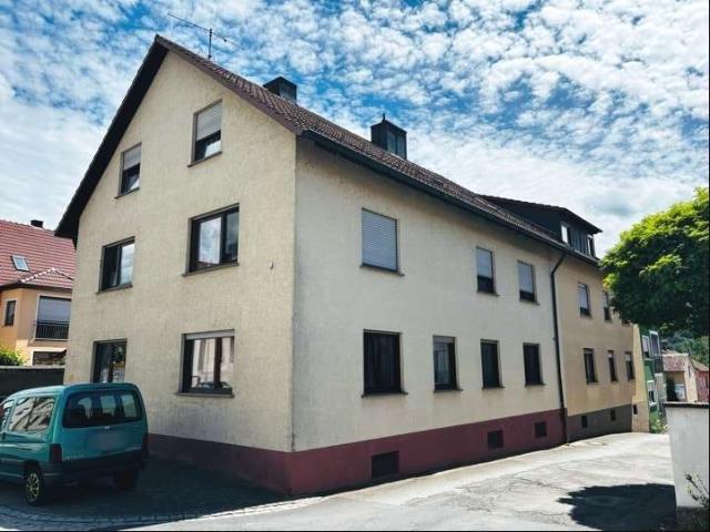Haus zum Kaufen in Rauhenebrach 375.000,00 EUR 400 m²