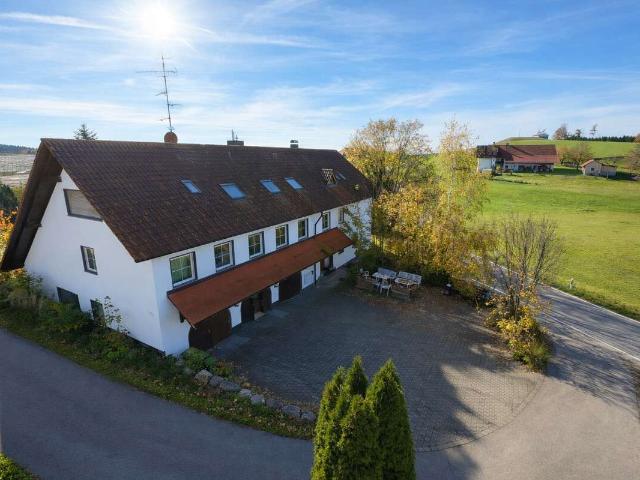Haus zum Kaufen in Ravensburg Fildenmoos 1.800.000,00 EUR 575.47 m²