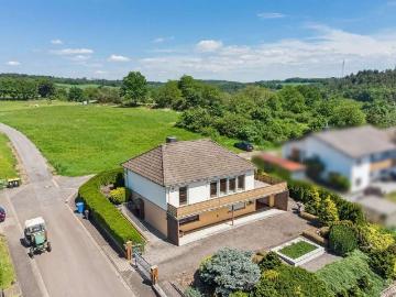 Haus zum Kaufen in Rabenau 269.000,00 EUR 101.4 m²