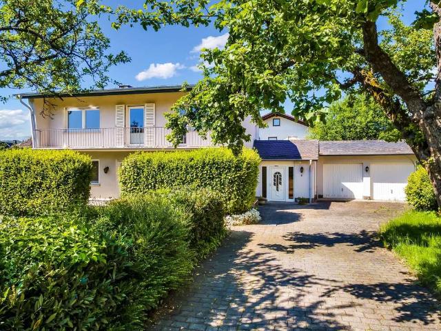 Haus zum Kaufen in Rabenau 337.000,00 EUR 191 m²
