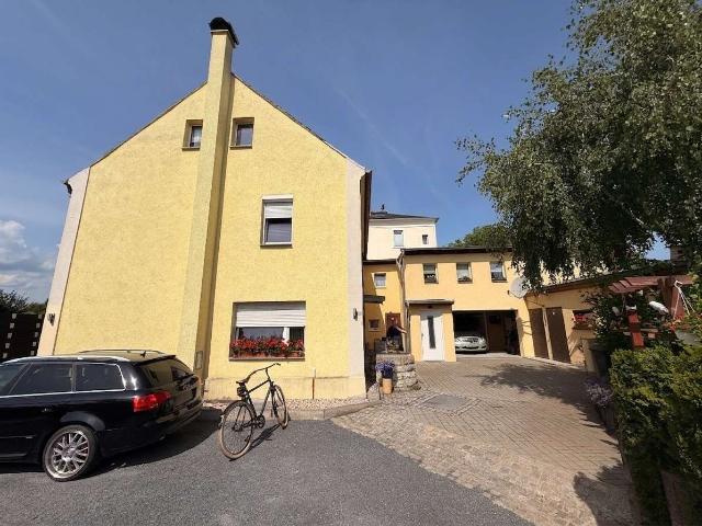 Haus zum Kaufen in Radebeul 465.000,00 EUR 244.3 m²