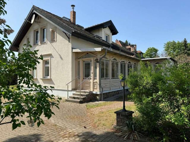 Haus zum Kaufen in Radebeul 620.000,00 EUR 160 m²