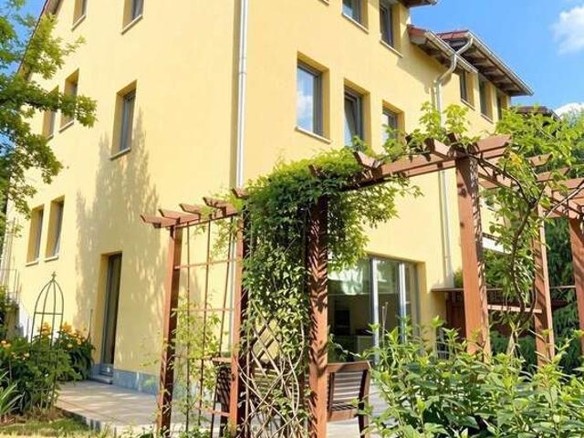 Haus zum Kaufen in Radebeul 690.000,00 EUR 149 m²