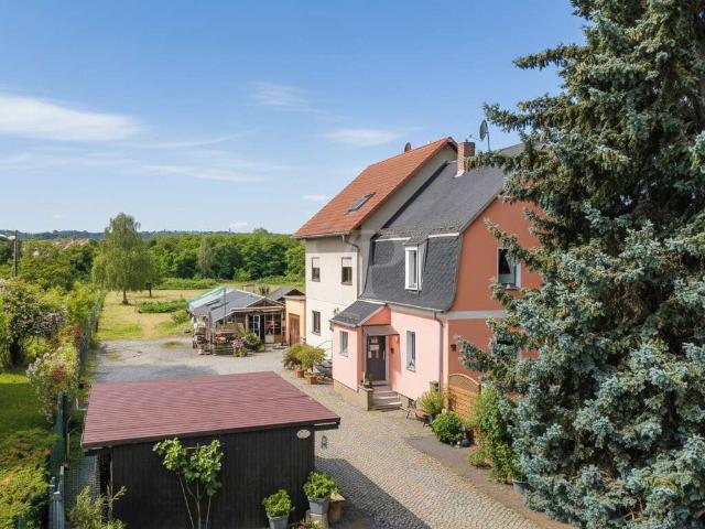 Haus zum Kaufen in Radebeul 749.000,00 EUR 216.75 m²