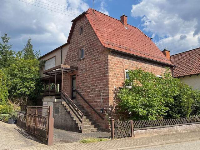 Haus zum Kaufen in Ramstein Miesenbach 295.000,00 EUR 168.5 m²