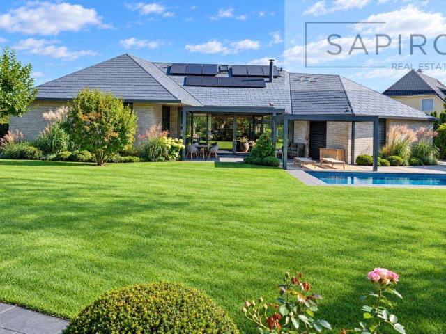 Haus zum Kaufen in Rangsdorf 2.950.000,00 EUR 332.1 m²