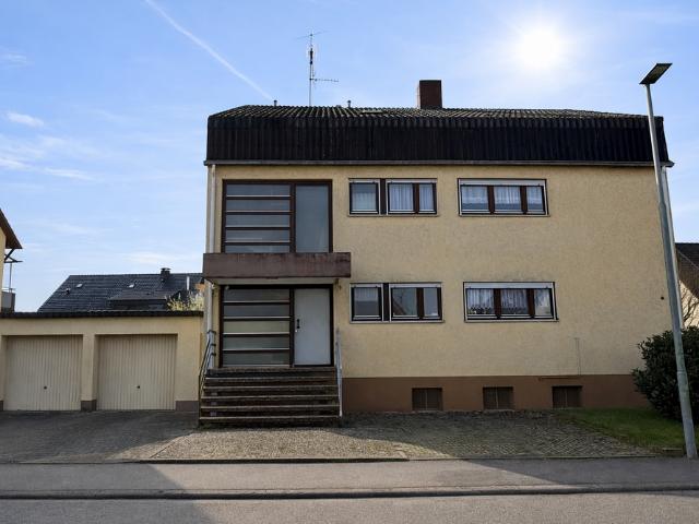 Haus zum Kaufen in Reute 598.000,00 EUR 216 m²