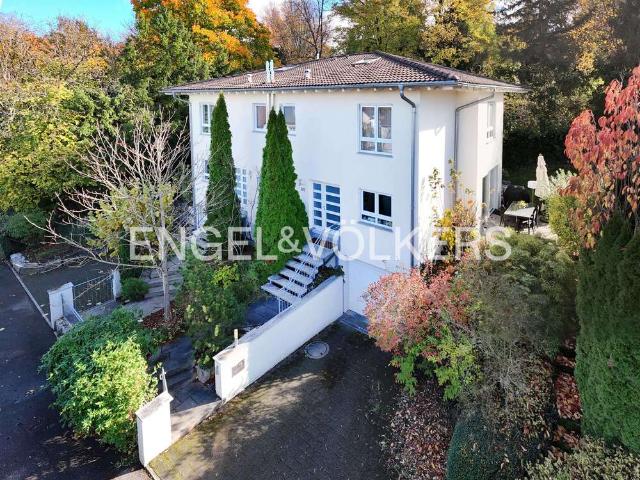 Haus zum Kaufen in Reutlingen 850.000,00 EUR 151 m²