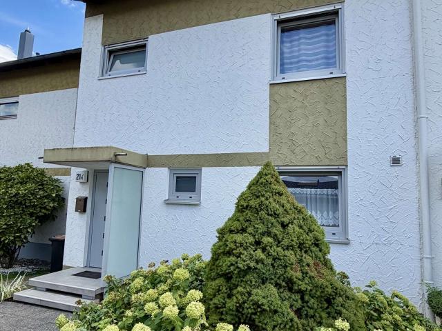 Haus zum Kaufen in Reutlingen 375.000,00 EUR 122 m²