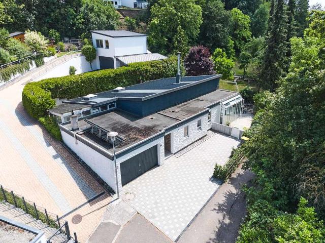 Haus zum Kaufen in Reutlingen Altenburg 780.000,00 EUR 180 m²