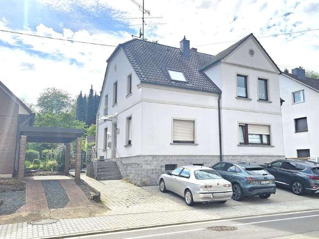 Haus zum Kaufen in Rehlingen Siersburg 269.000,00 EUR 240 m²